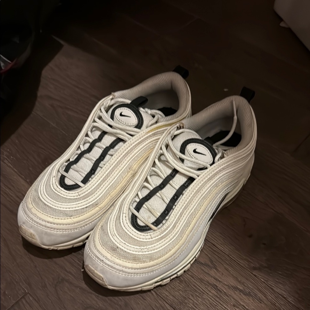 Nike Cream and Black Air Max Sneakers